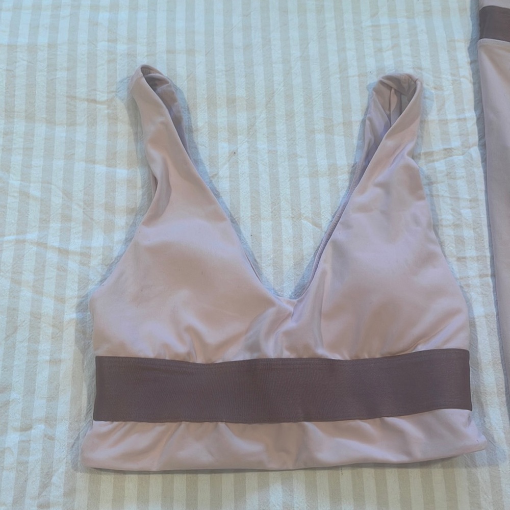 Light pink Fabletics set size Small